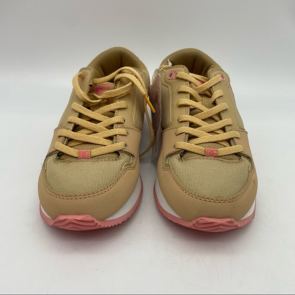 DC Skate Shoes Sand & Pink. Size 7 - Picture 2 of 9